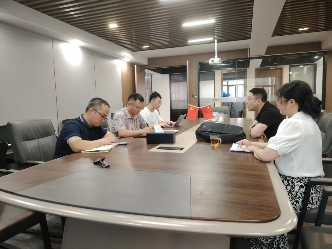 省数字经济促进会金融行业分会走访湖南联厚信息科技公司 共探中小企业数智化发展新路径
