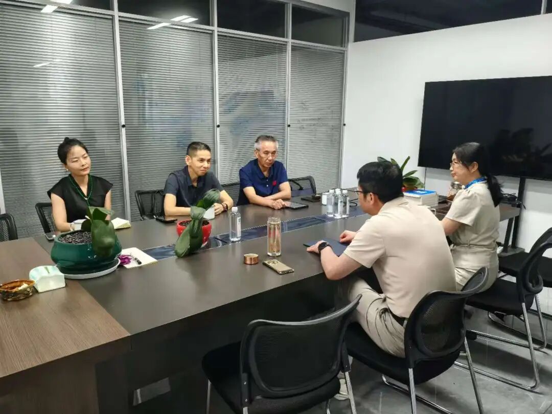 多方携手赋能智慧社区建设——数促会AI产业应用专委及金融分会顺利举办智慧社区项目融资与产业合作洽谈会